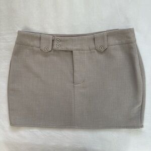 PrettyLittleThing Shape Stone Woven Micro Mini Skirt | Size 6 (New Without Tags)